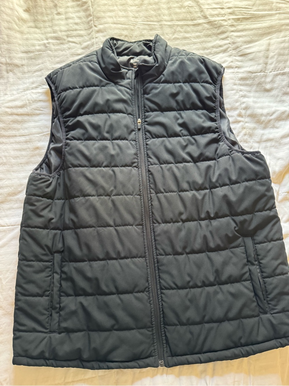 Right of Way Men's Quilted Puffer Vest - Dark Gray